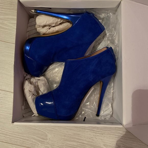 Booties - Picture 3 of 5